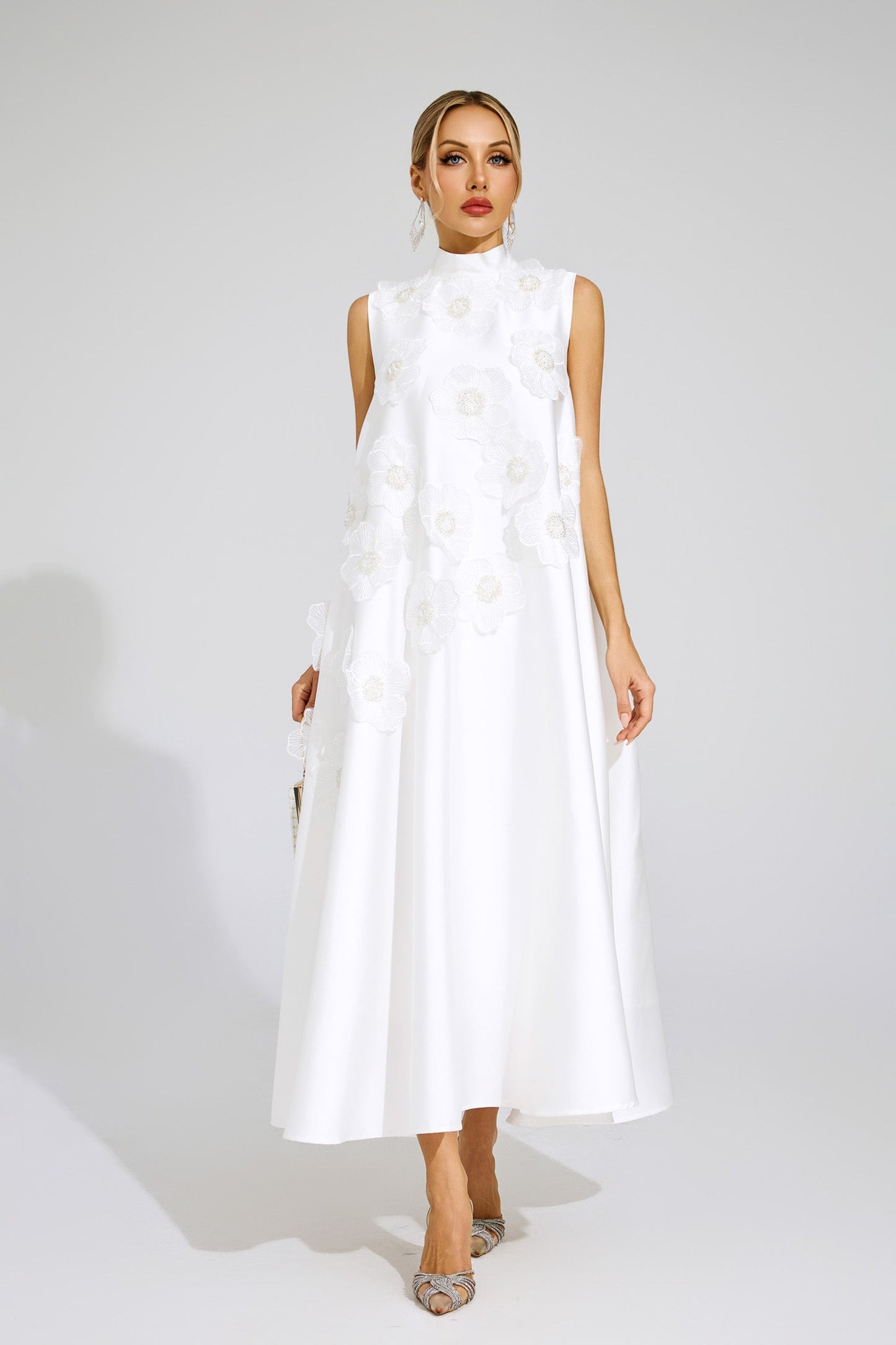 Lawrence White Flowers Sleeveless Dress