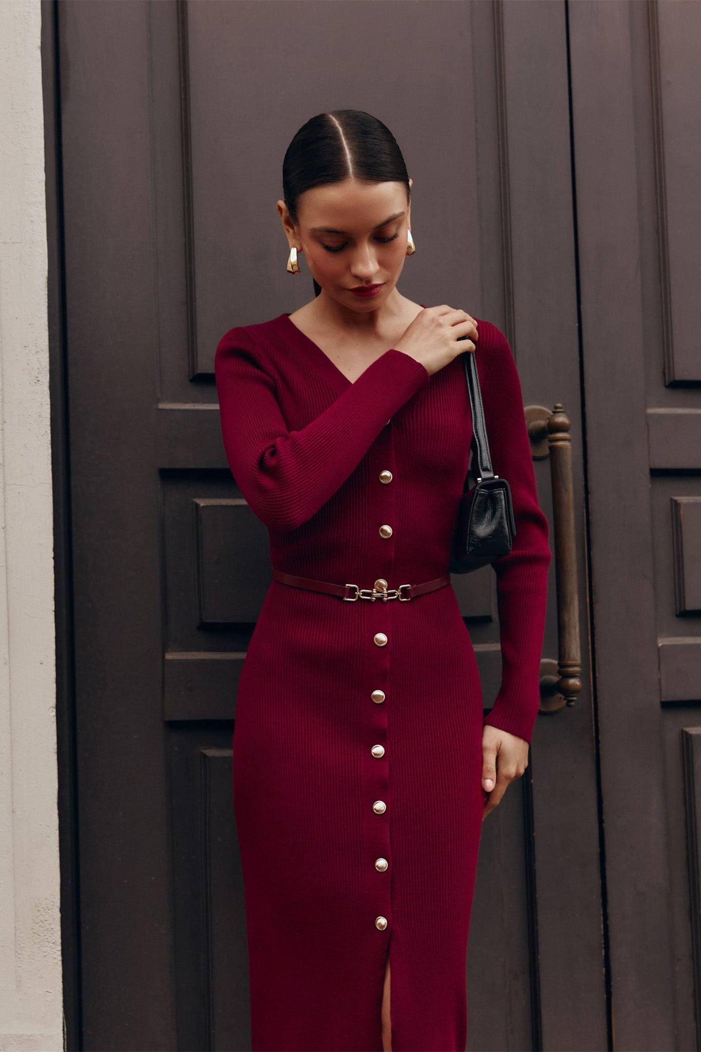 Alva V-neck Knit Midi Dress