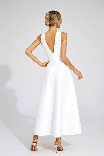Wanda White V-neck Backless Sleeveless Dress