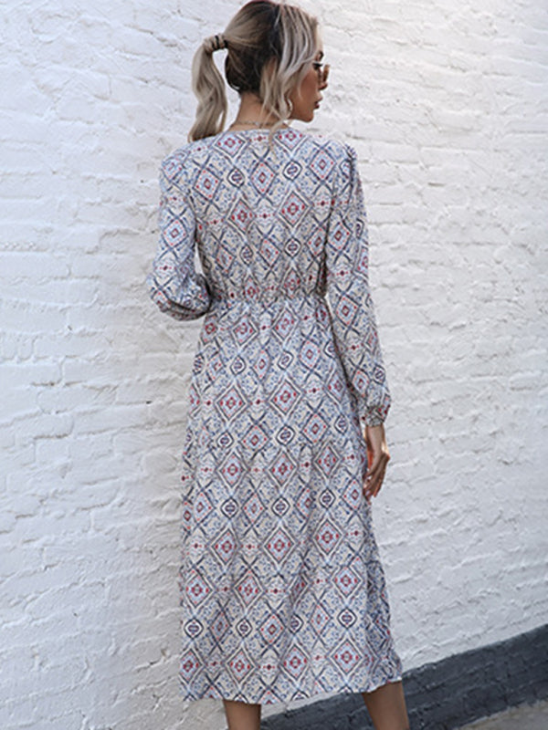 Women’s Bohemian Style Diamond Print Maxi Dress With Cinched Waist And Wide Leg Slit