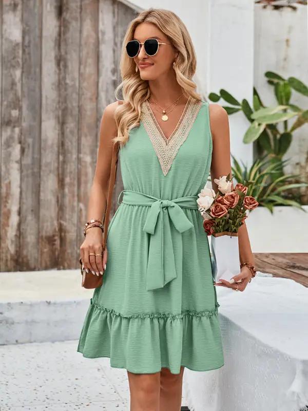 Women's solid color V-neck sleeveless lace waist dress