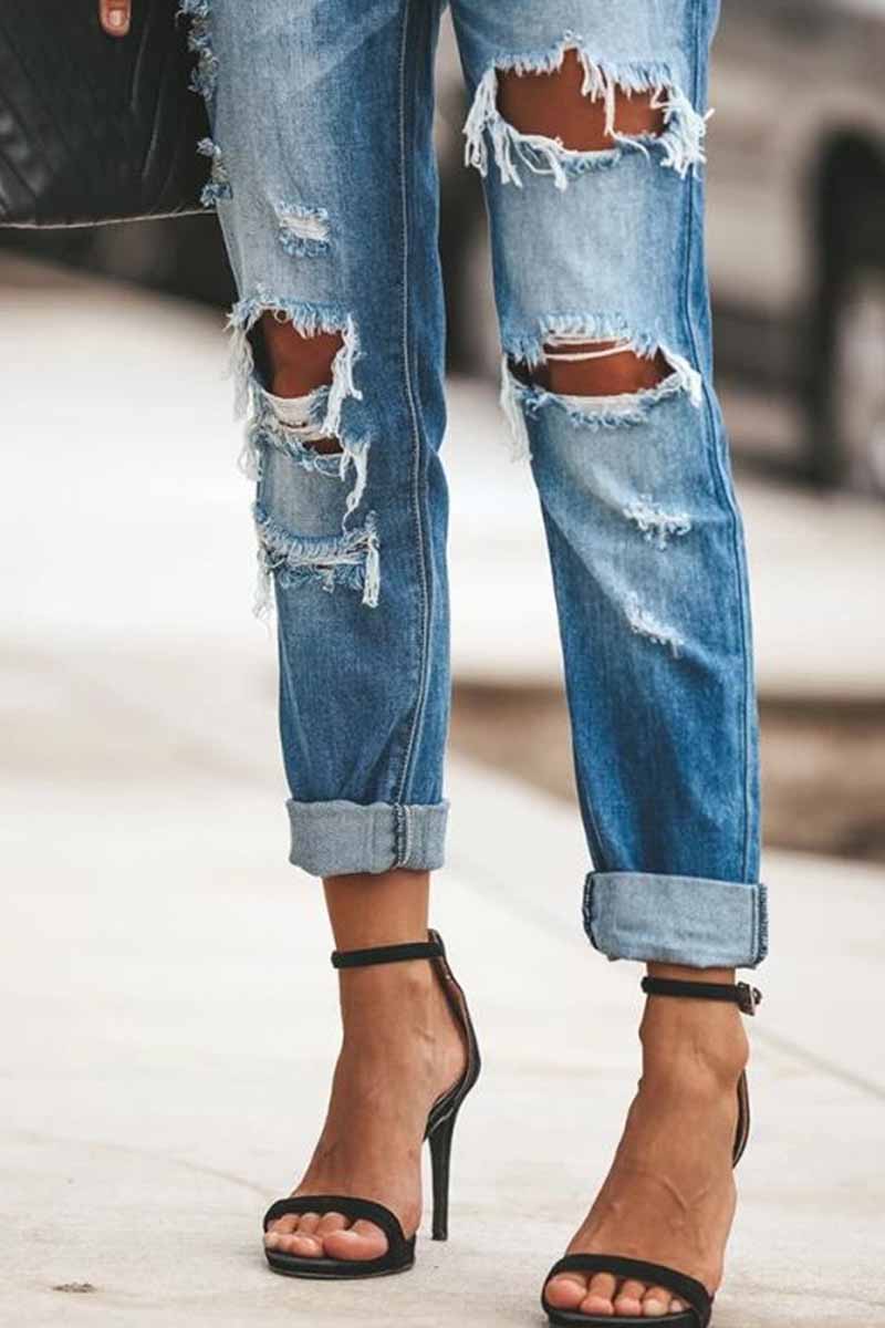 Noveify Regular Blue Ripped Jeans